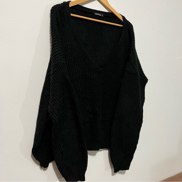 Oversized V Neck Knit Sweater - Picture 2 of 3